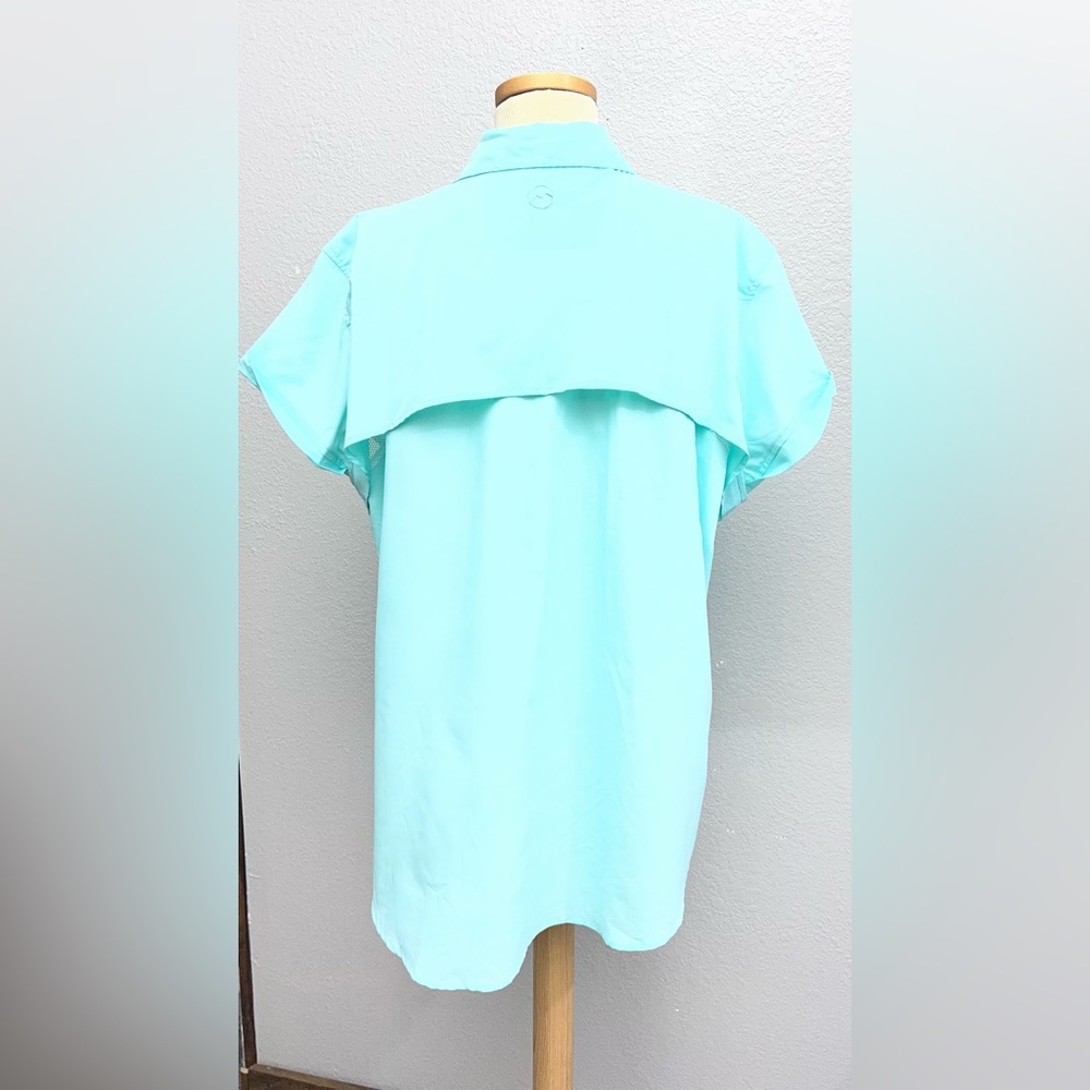 Magellan Outdoors Women's Light Blue Button-Down Shirt - Picture 5 of 8
